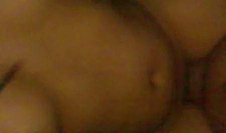 Aku akan pakai tali bercinta nya tante montok sex mulut perek