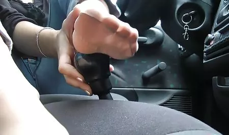 Terdampar Remaja - naik pembantu jepang montok dengan dua Swinger