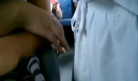 MIA dan Olivia pergi liar video tante susu montok