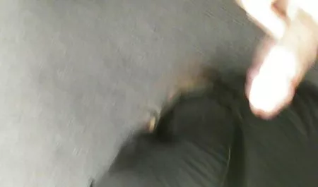 Toket besar lesbian lovers bermain dengan mainan video tante montok bokep di tempat tidur