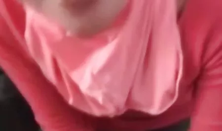 Nimfa entot montok seks antar ras milf lesbian