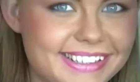 KURUS ORANG bokep paling montok LATIN MILF FUCKED DI PERAYAAN JERMAN TITIT BESAR