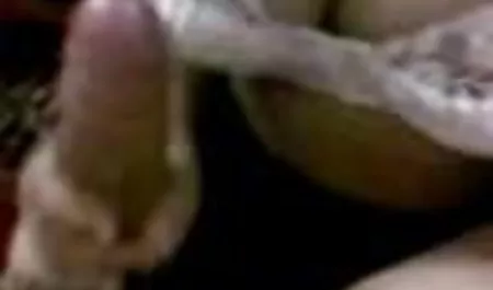 Istri Dibagi di seks Bertiga bokep montok dan cantik cowok-COWOK-cewek