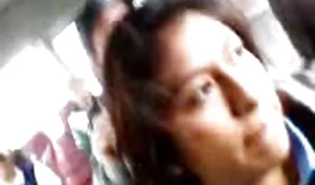Kantor Sekretaris Remaja bokep mulus dan montok untuk promosi